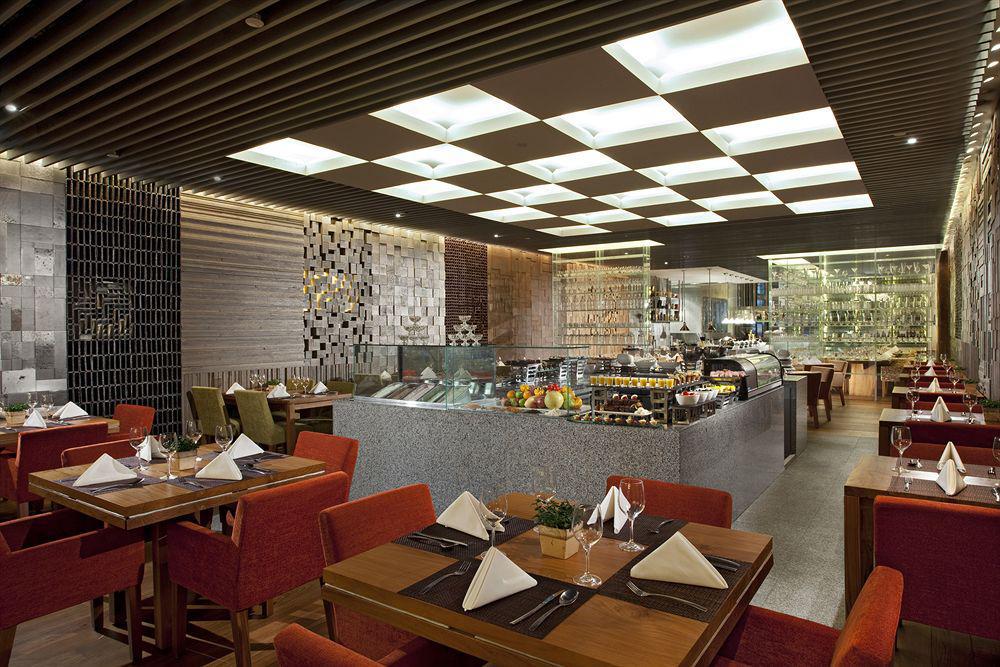 Oasia Hotel Novena, Singapore By Far East Hospitality Exterior foto